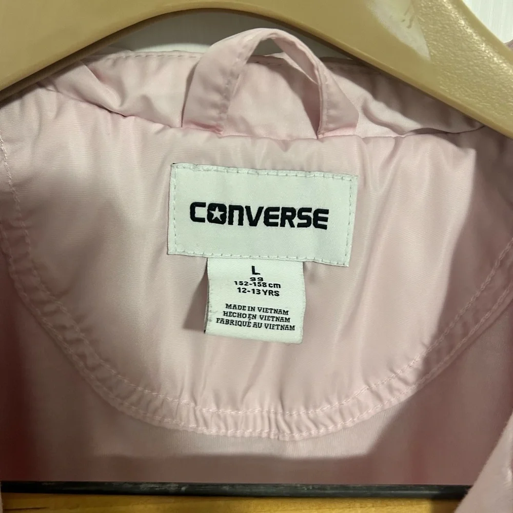 Converse windbreaker